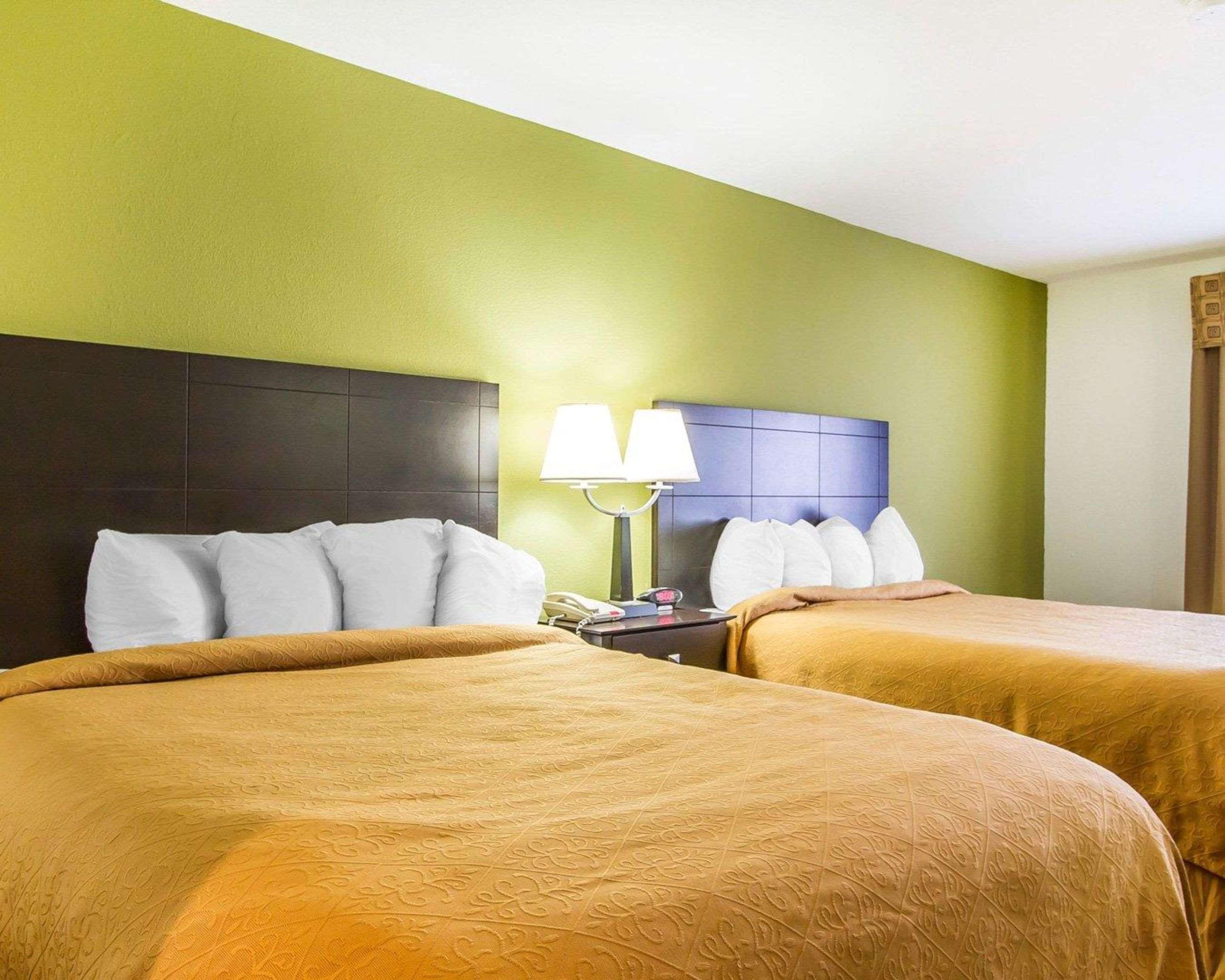 Quality Inn Pontiac Esterno foto