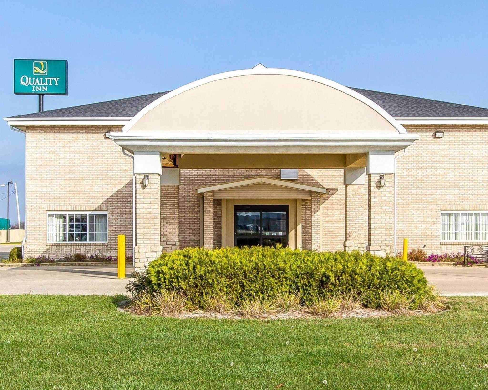 Quality Inn Pontiac Esterno foto