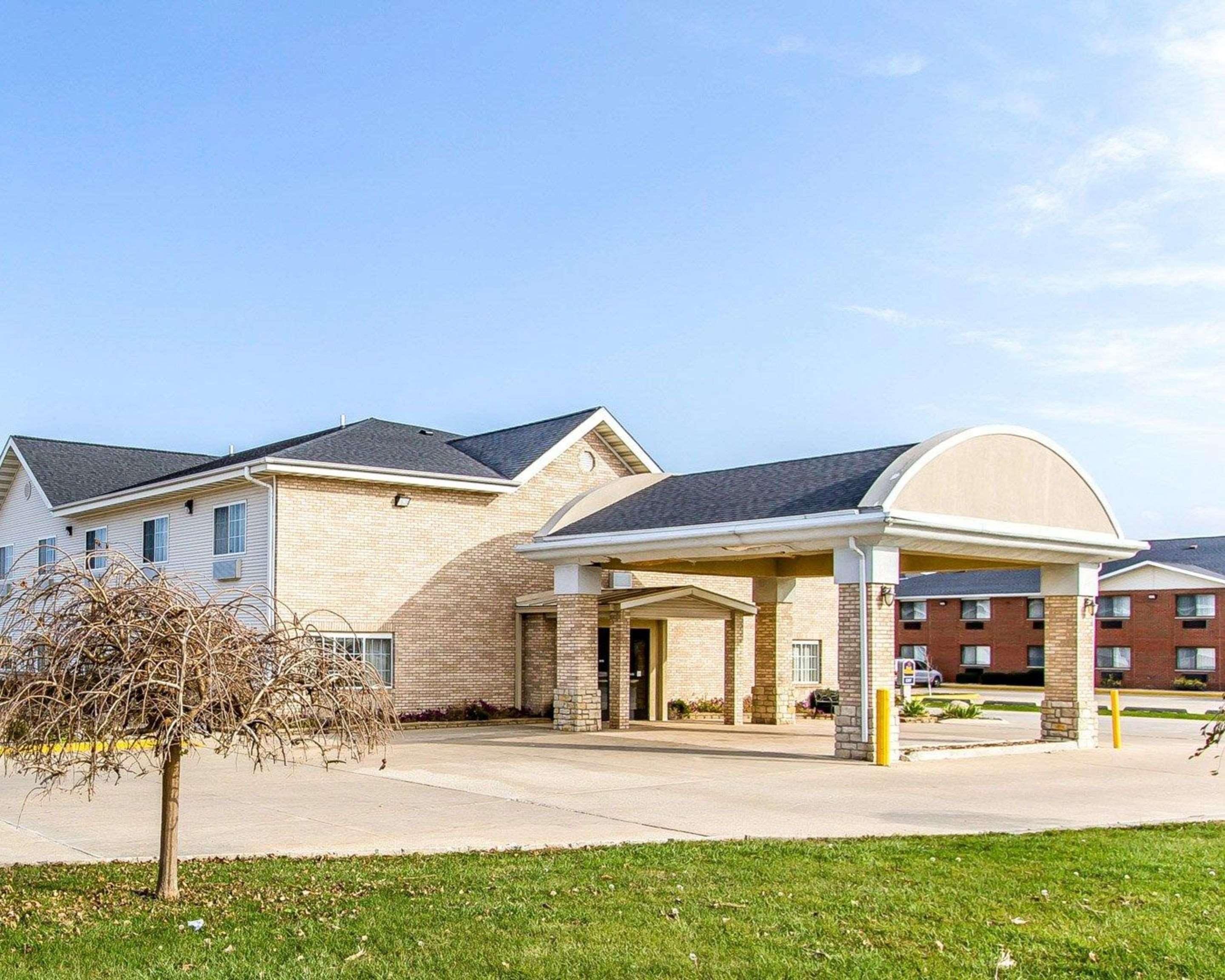 Quality Inn Pontiac Esterno foto