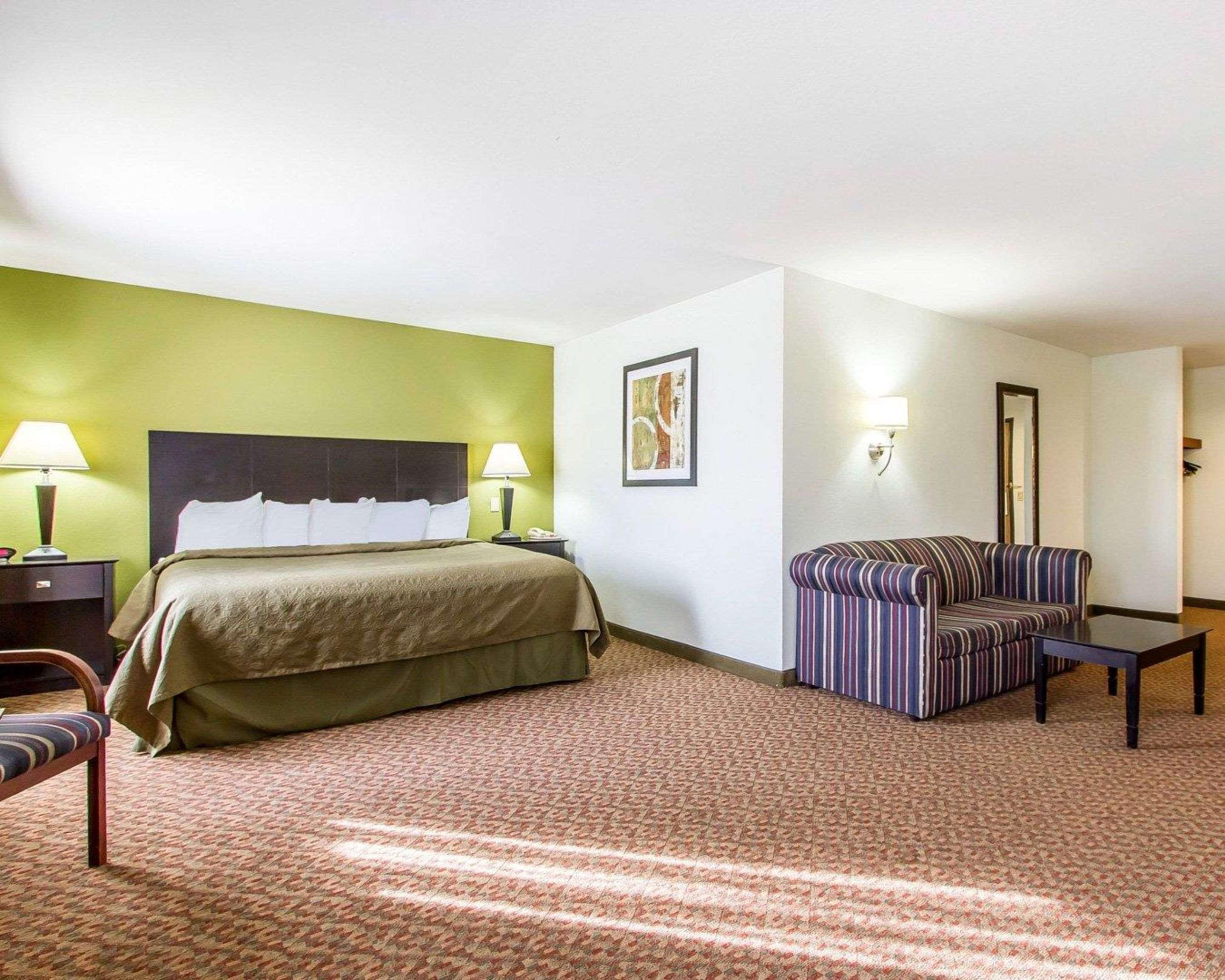 Quality Inn Pontiac Esterno foto