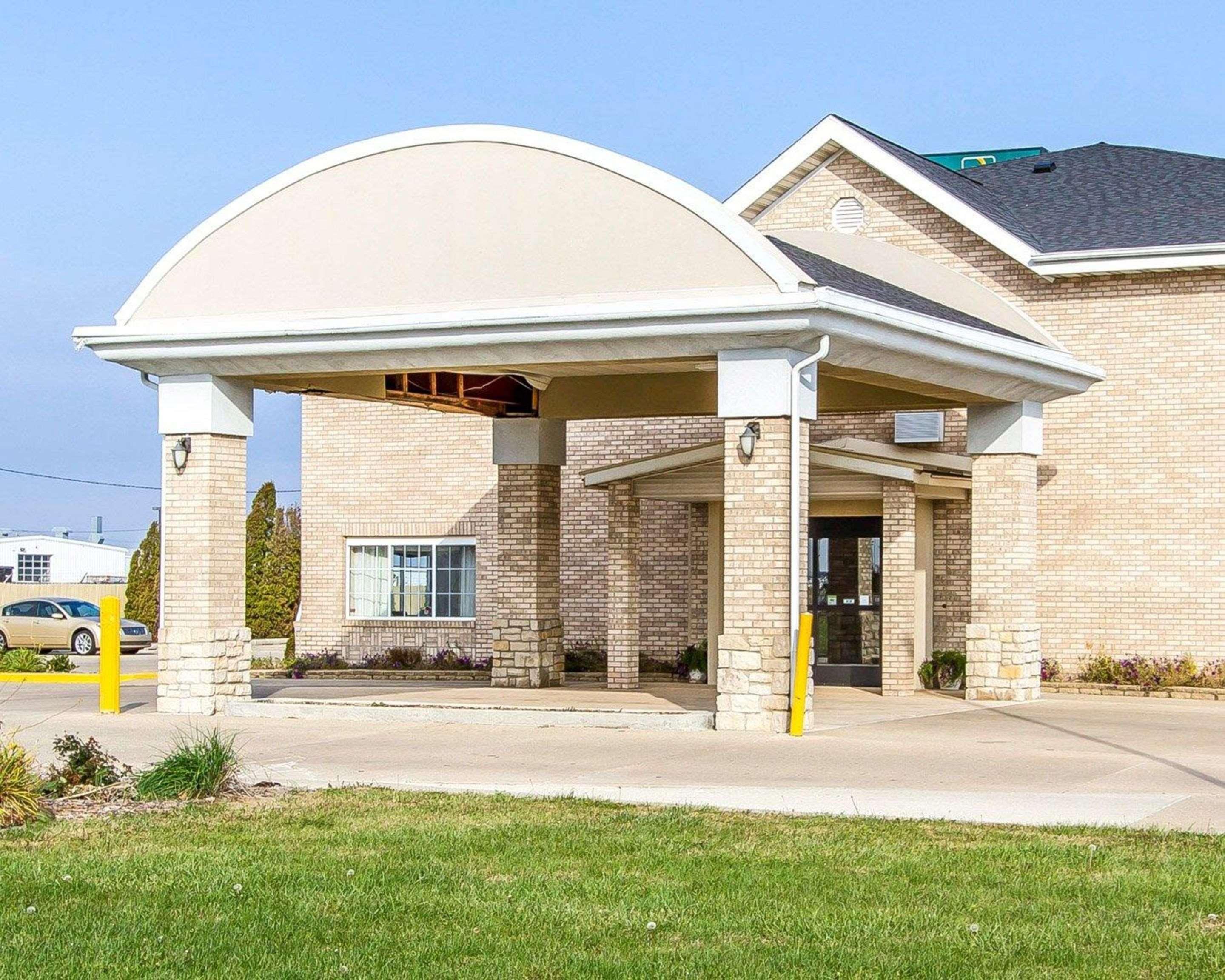 Quality Inn Pontiac Esterno foto